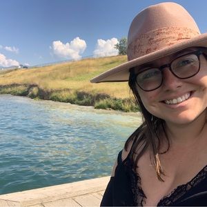 Meet your Posher, Rachel